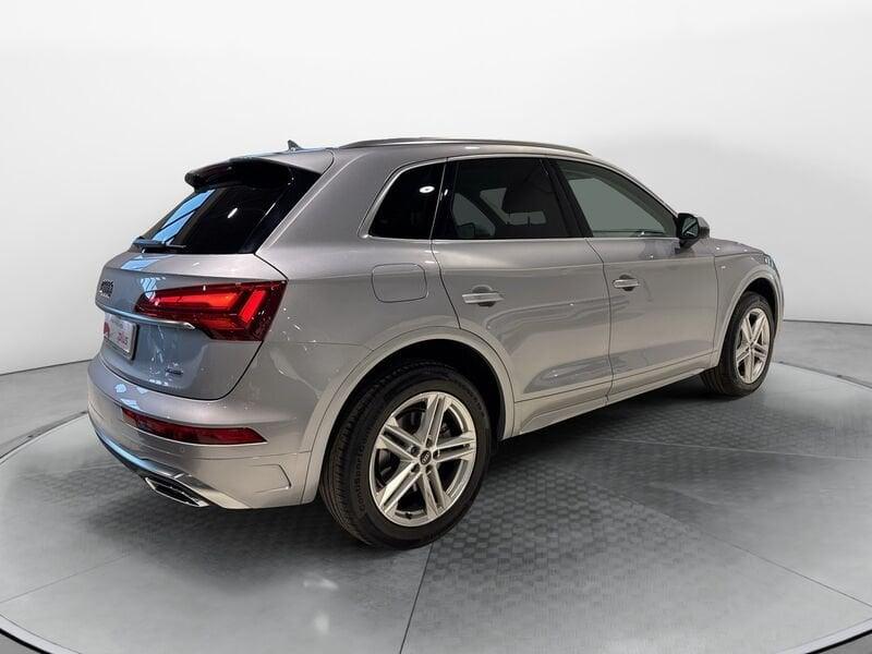 Audi Q5 II 2020 40 2.0 tdi mhev 12V S line quattro s-tronic