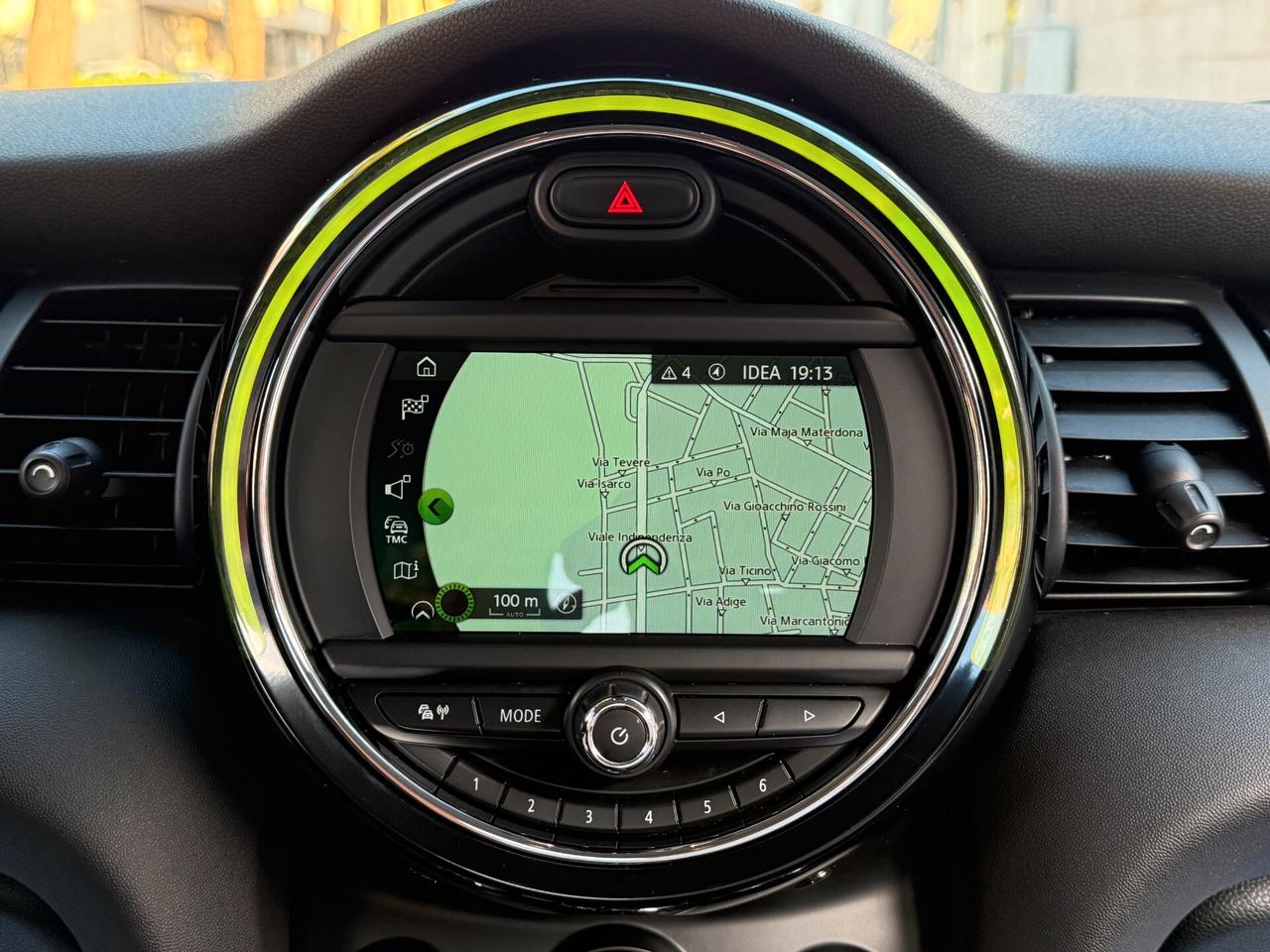 Mini 1.5 Cooper D 5porte B.Street NAVI LED - 2019