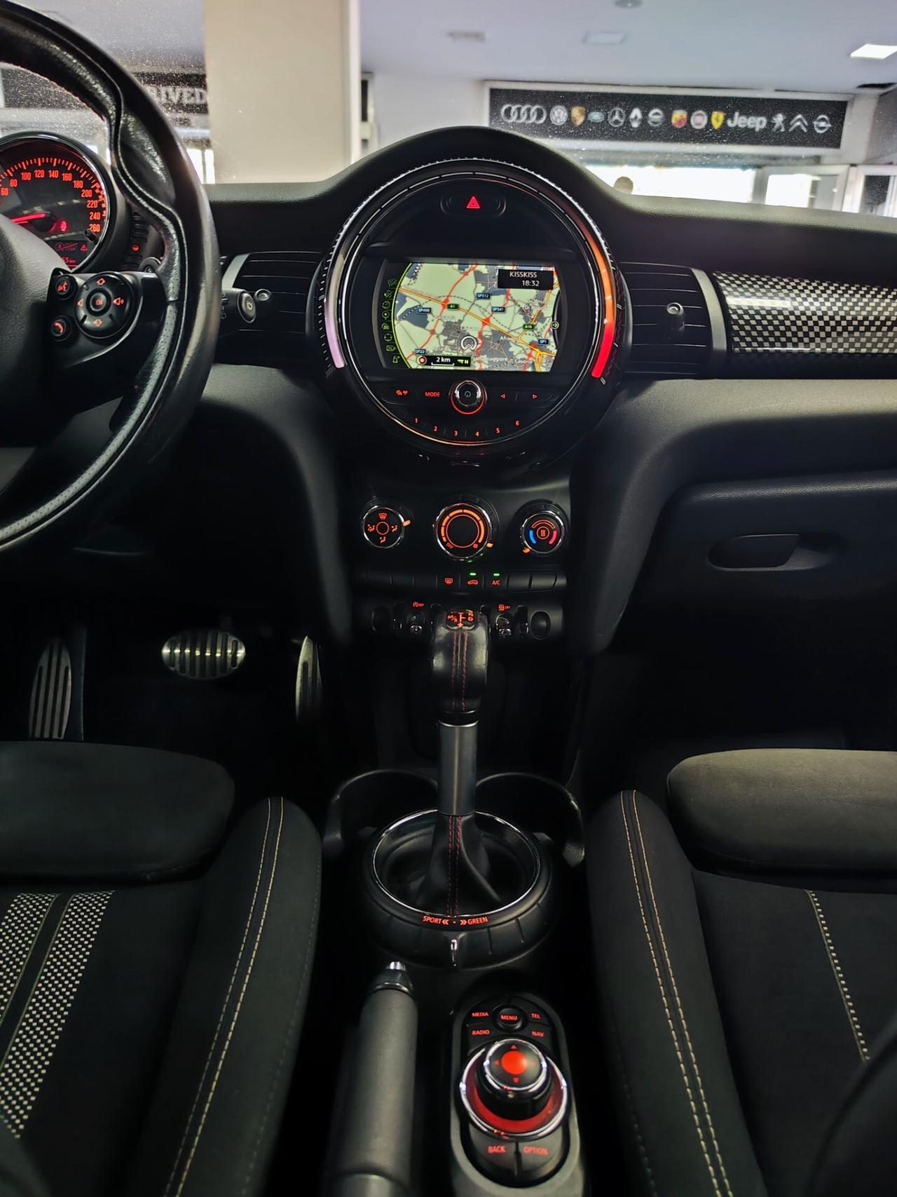 Mini Cooper 2.0 John Cooper Works 231CV TAGLIANDATA