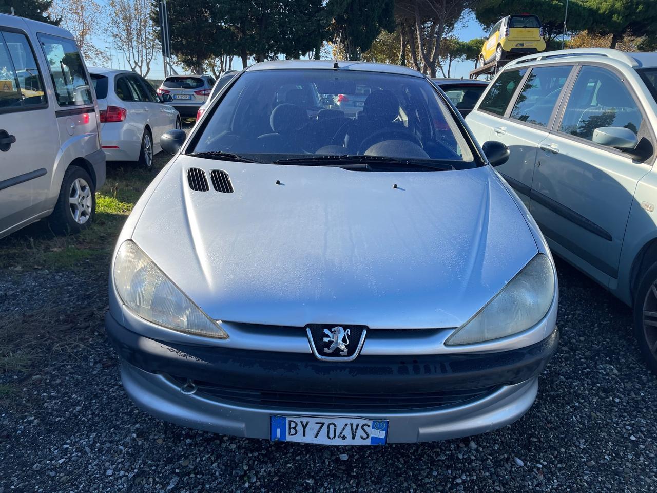 Peugeot 206 1.4 3p. X-Line