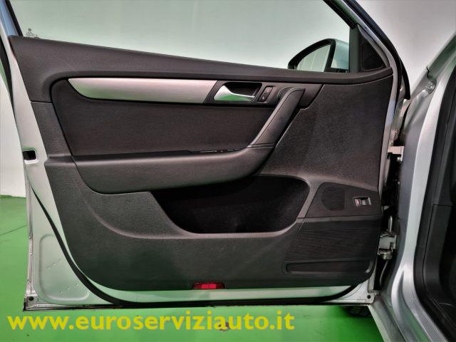 VOLKSWAGEN Passat VARIANT. 1.6 TDI DSG Comfortline