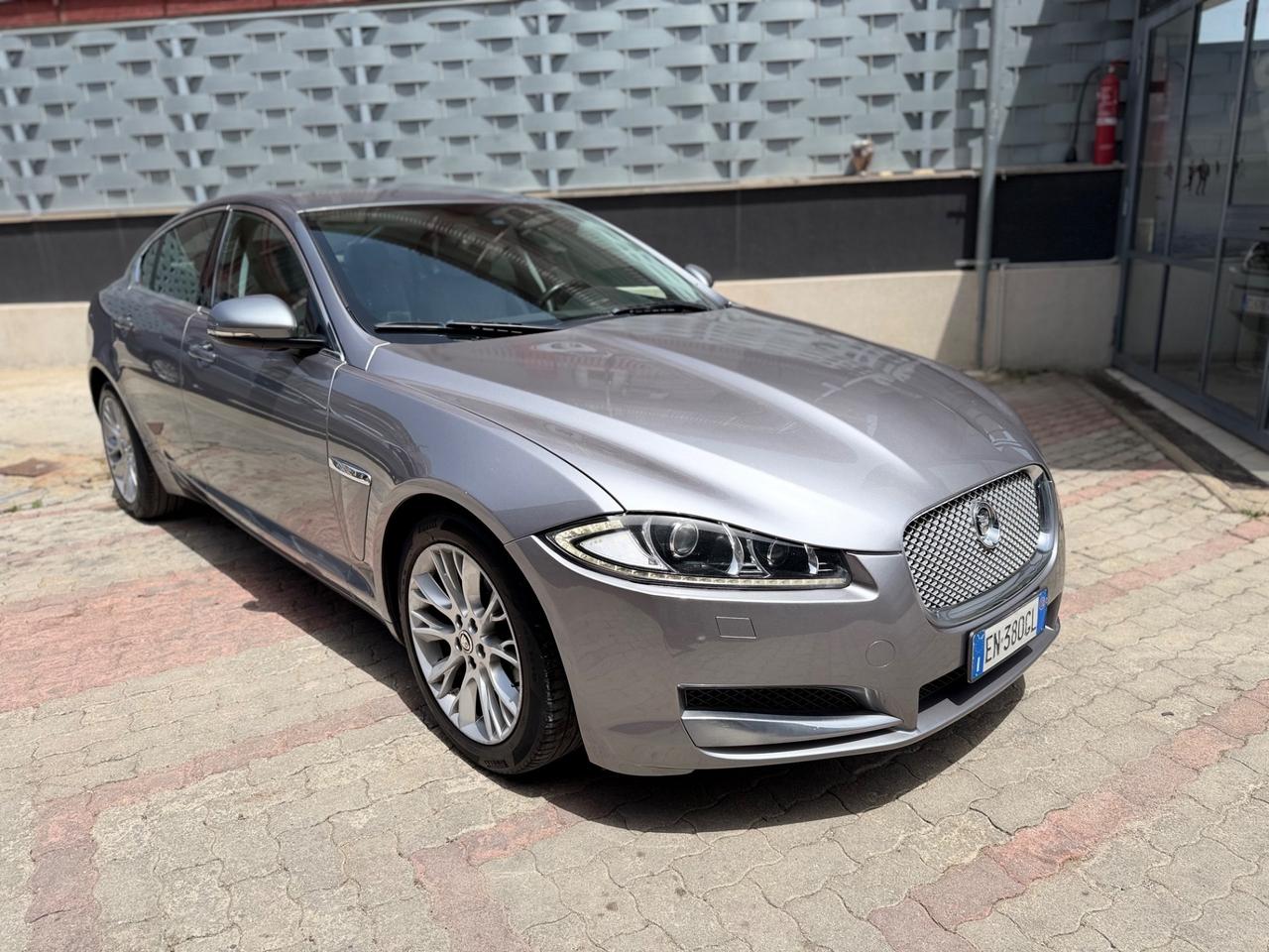 Jaguar XF 2.2 D 190 CV Prestige 2012