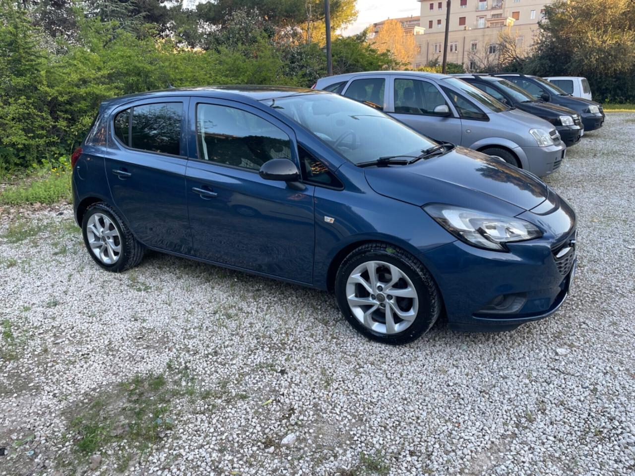 Opel Corsa 1.4 90CV GPL Tech 5 porte b-Color