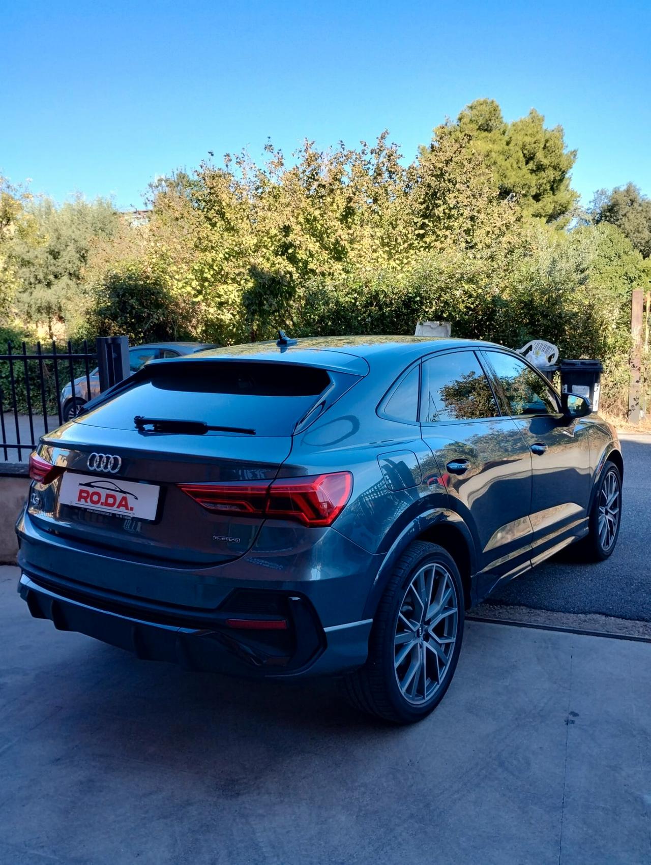 Audi Q3 SPB 35 TFSI S tronic line edition