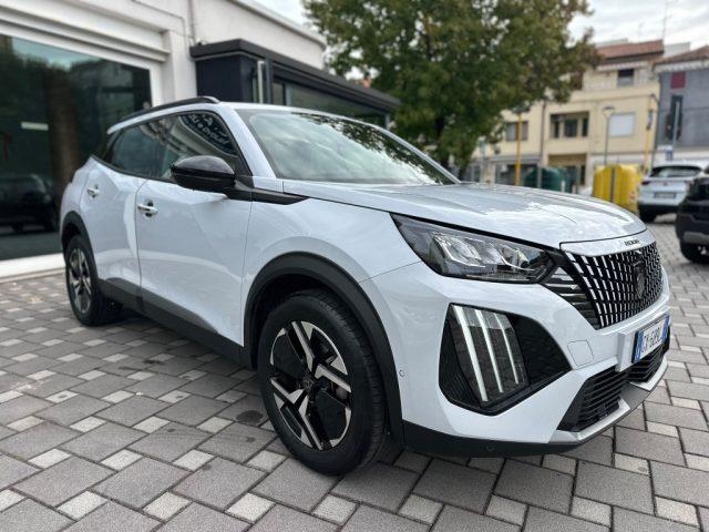 PEUGEOT 2008 PureTech 130 S&S EAT8 Allure