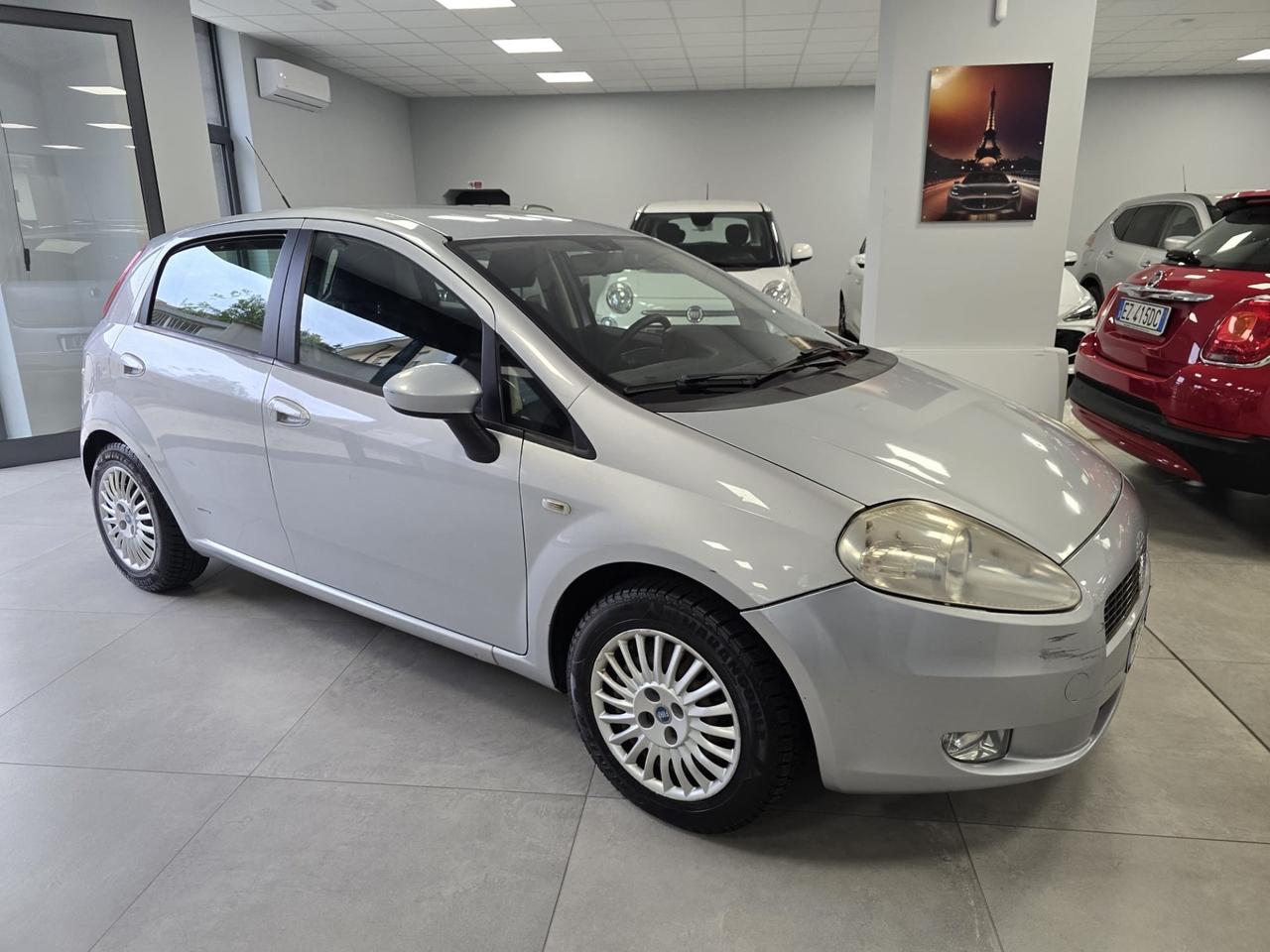 Fiat Grande Punto 1.3 MJT 75 CV 2006 neopatentati