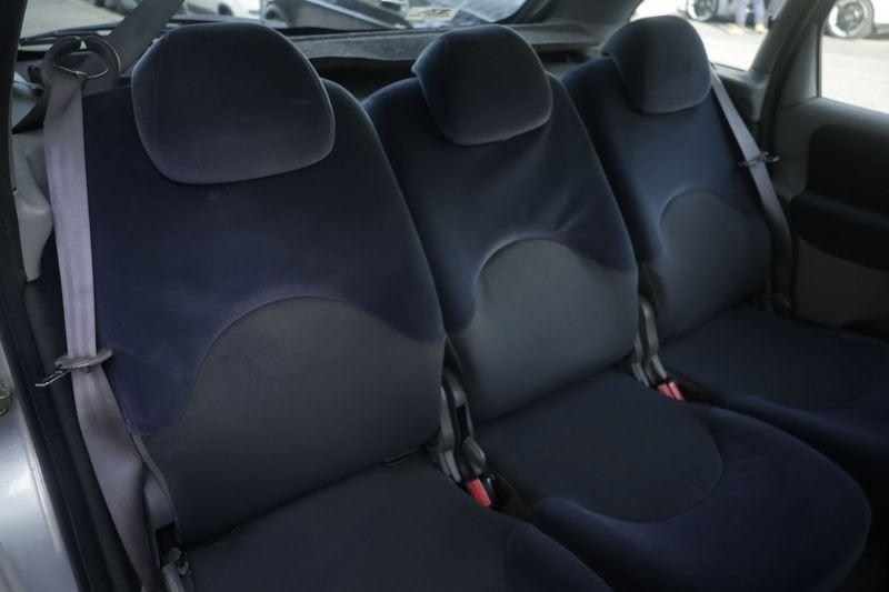 Citroën Xsara Citroën Xsara Picasso 2.0 HDi Chrono 66KW ANNO 2004