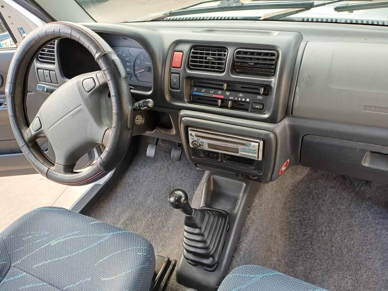 Suzuki Jimny 1.3i 16V cat 4WD JLX