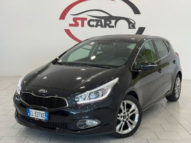 Kia Ceed cee'd 1.6 CRDi 128 CV 5 porte Platinum