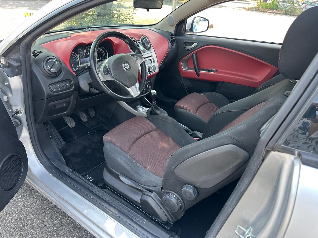 Alfa Romeo MiTo 1.4 T 155 CV Distinctive Sport Pack