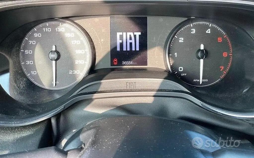 Fiat Tipo 1.3 Mjt 5 porte -City CROSS- Retrocamera