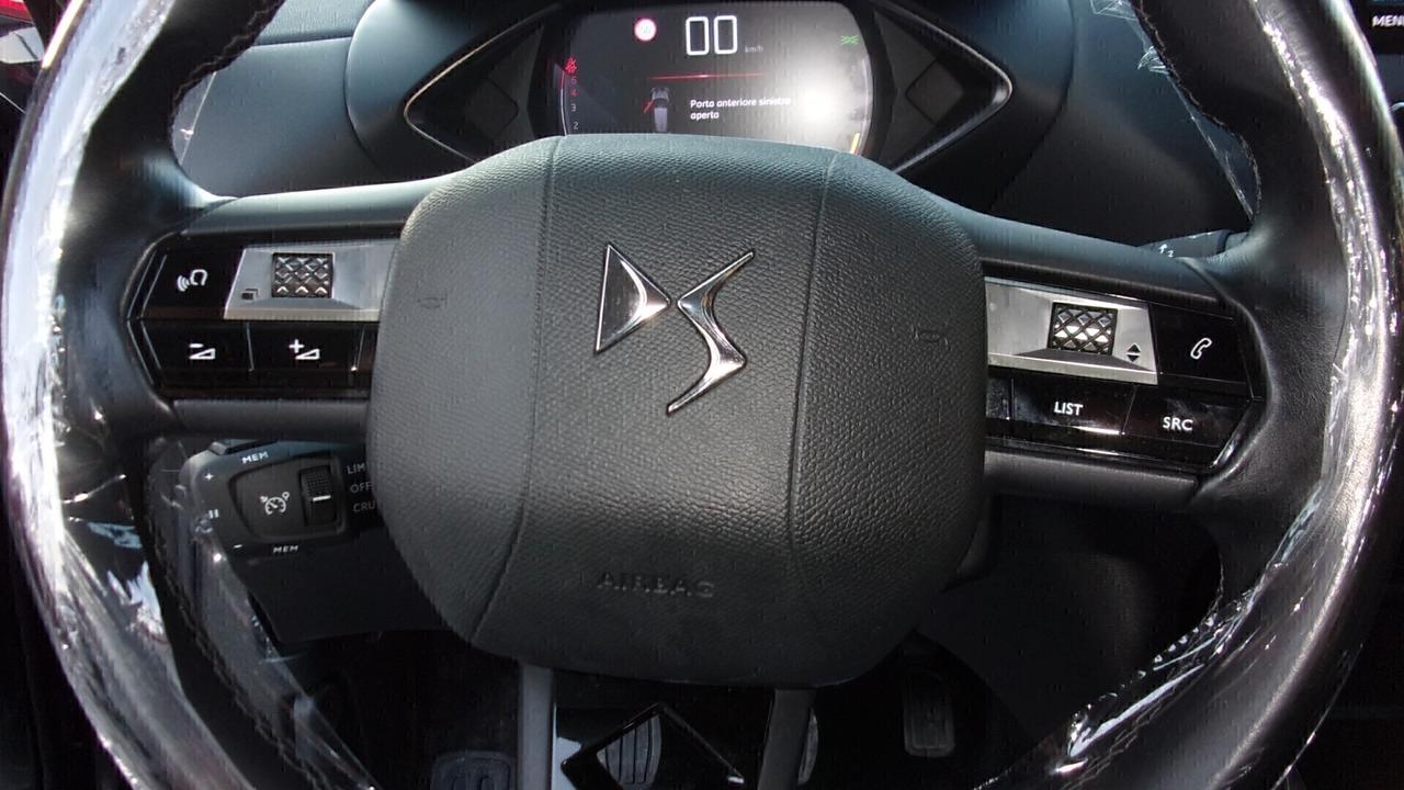 Ds DS3 3 Crossback BlueHDi 110 Toits de Paris