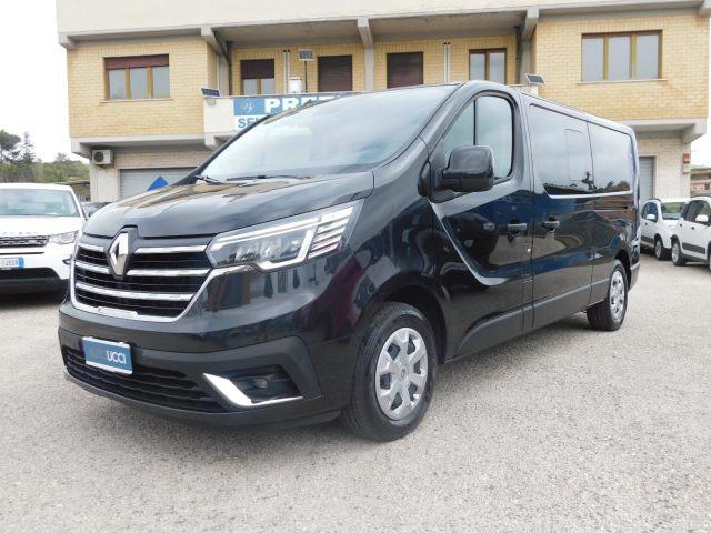 RENAULT Trafic Passenger BluedCi 150CV PL-TN Intens