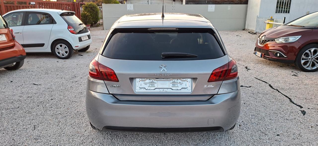 Peugeot 308 1.2 e THP Allure