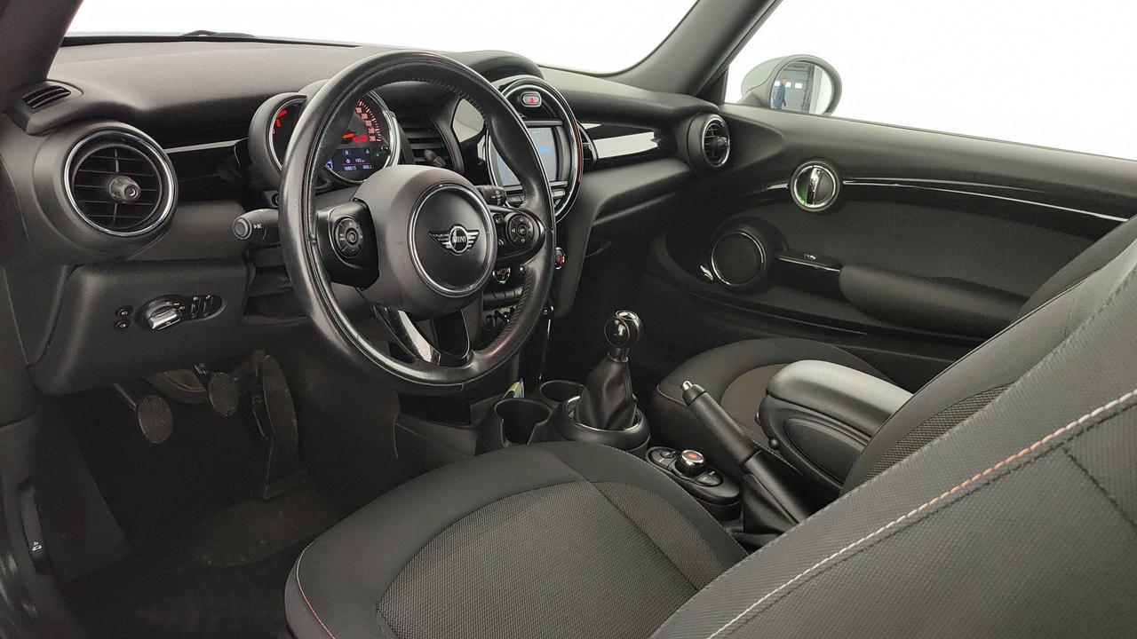 MINI Mini IV F56 2018 3p - Mini 3p 1.5 One D Boost