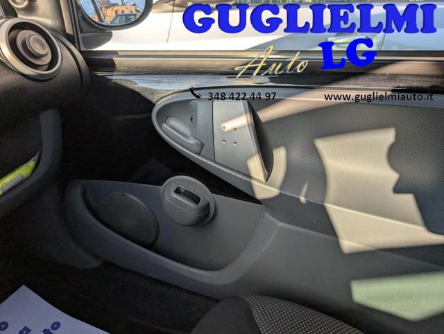 TOYOTA Aygo 1.0 12V VVT-i 3 porte Sol