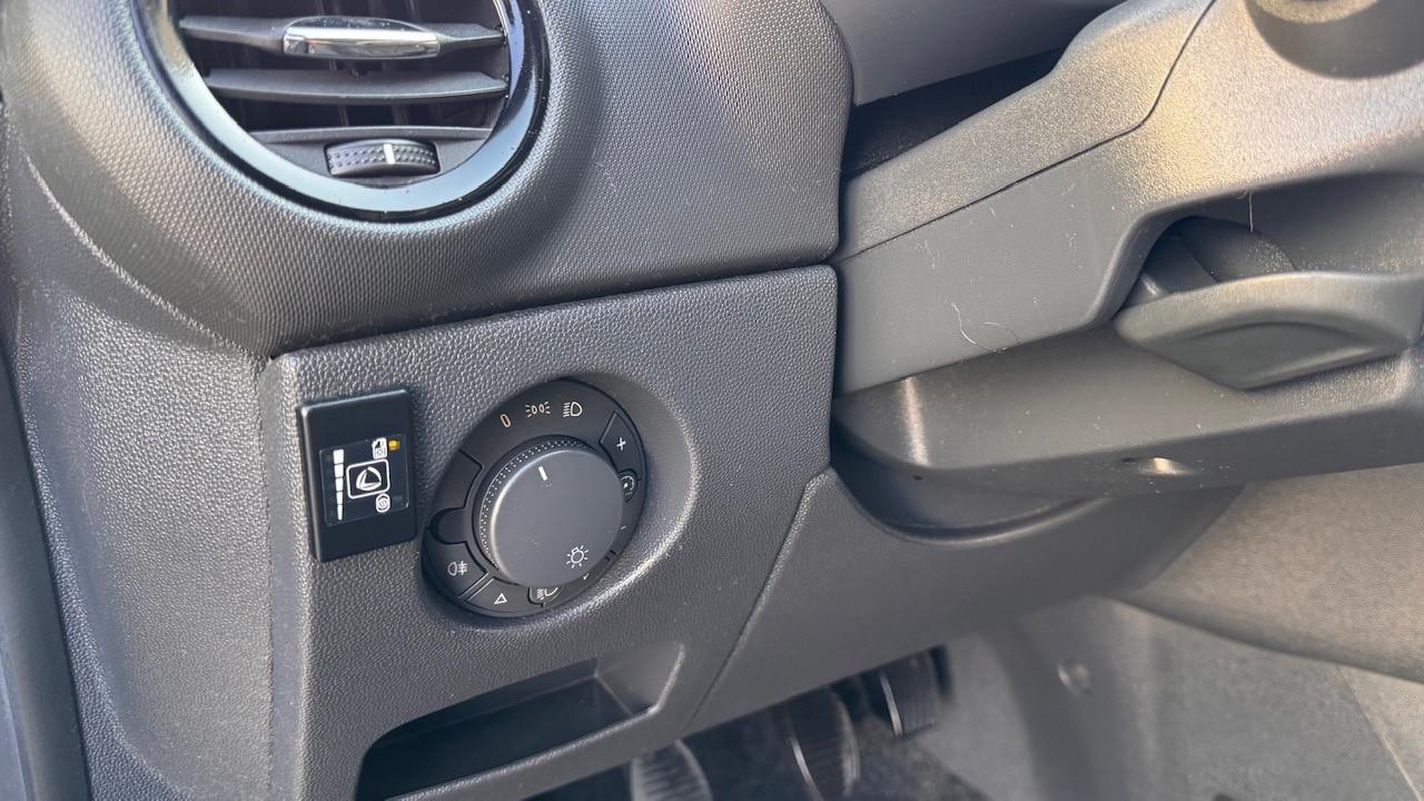 Opel Corsa 1.2 3 porte Enjoy GPL