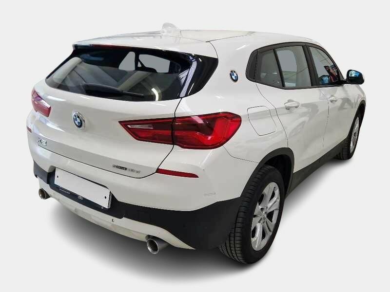 BMW X2 sDrive 18d Business X Autom.