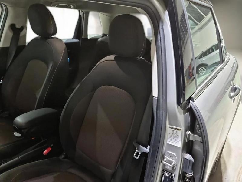 MINI COOPER ESSENTIAL AUTO 5 PORTE BERLINA