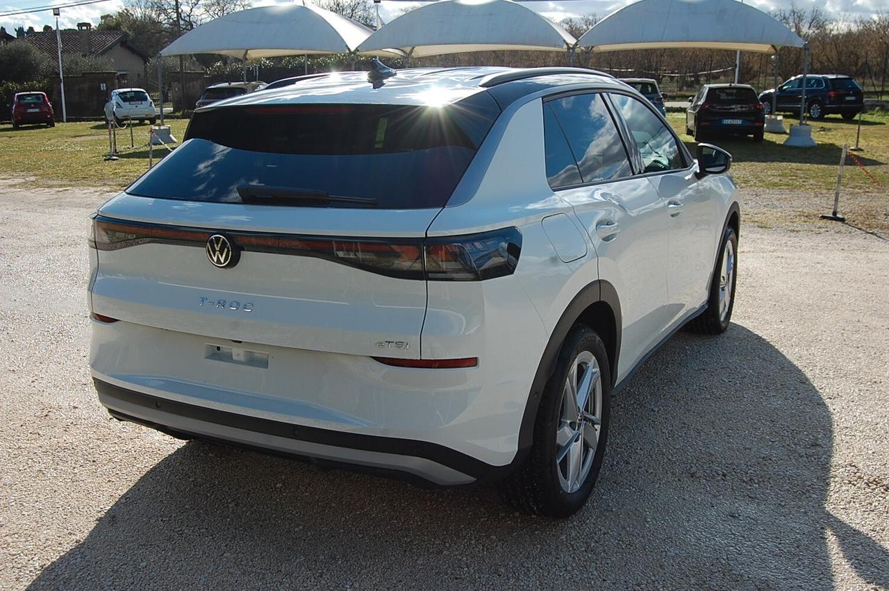 Volkswagen T-Roc 1.5 eTSI ACT 150 CV DSG Life