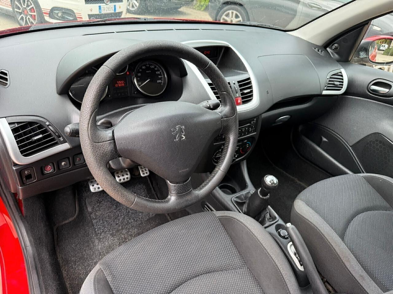 Peugeot 206 Plus 1.1 60CV neo-pat