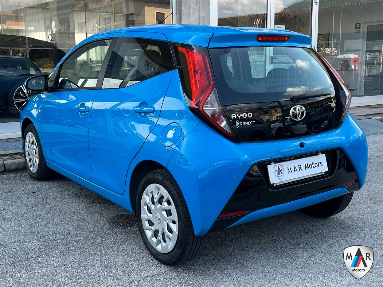 Toyota Aygo Connect 1.0 VVT-i 72 CV 5 porte x-clusiv