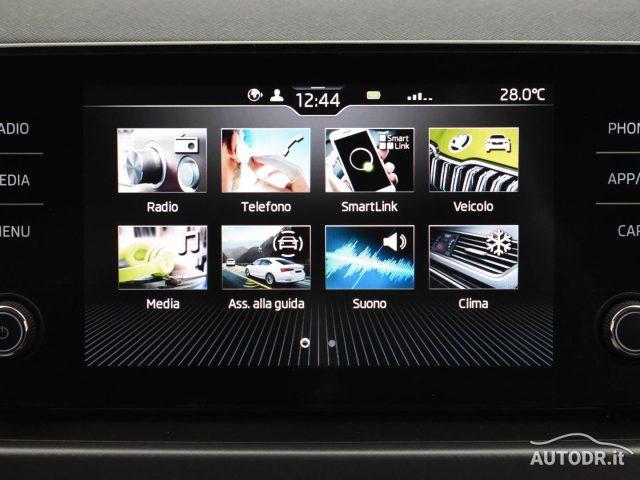 SKODA Kamiq 1.0 G-Tec Clever Led adattivi, Winter, Retrocamera