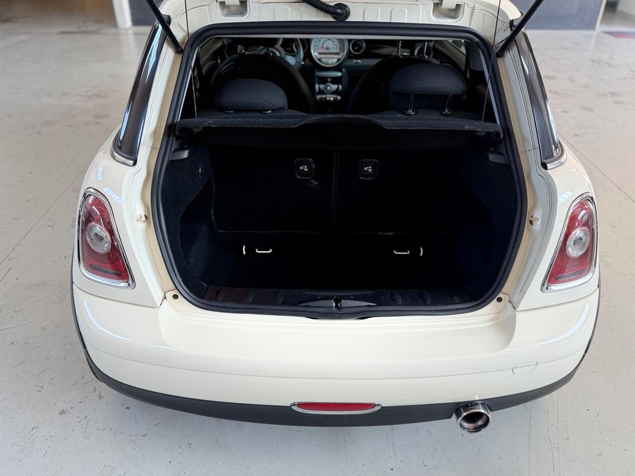 Mini 1.6 16V Cooper NEOPATENTATI
