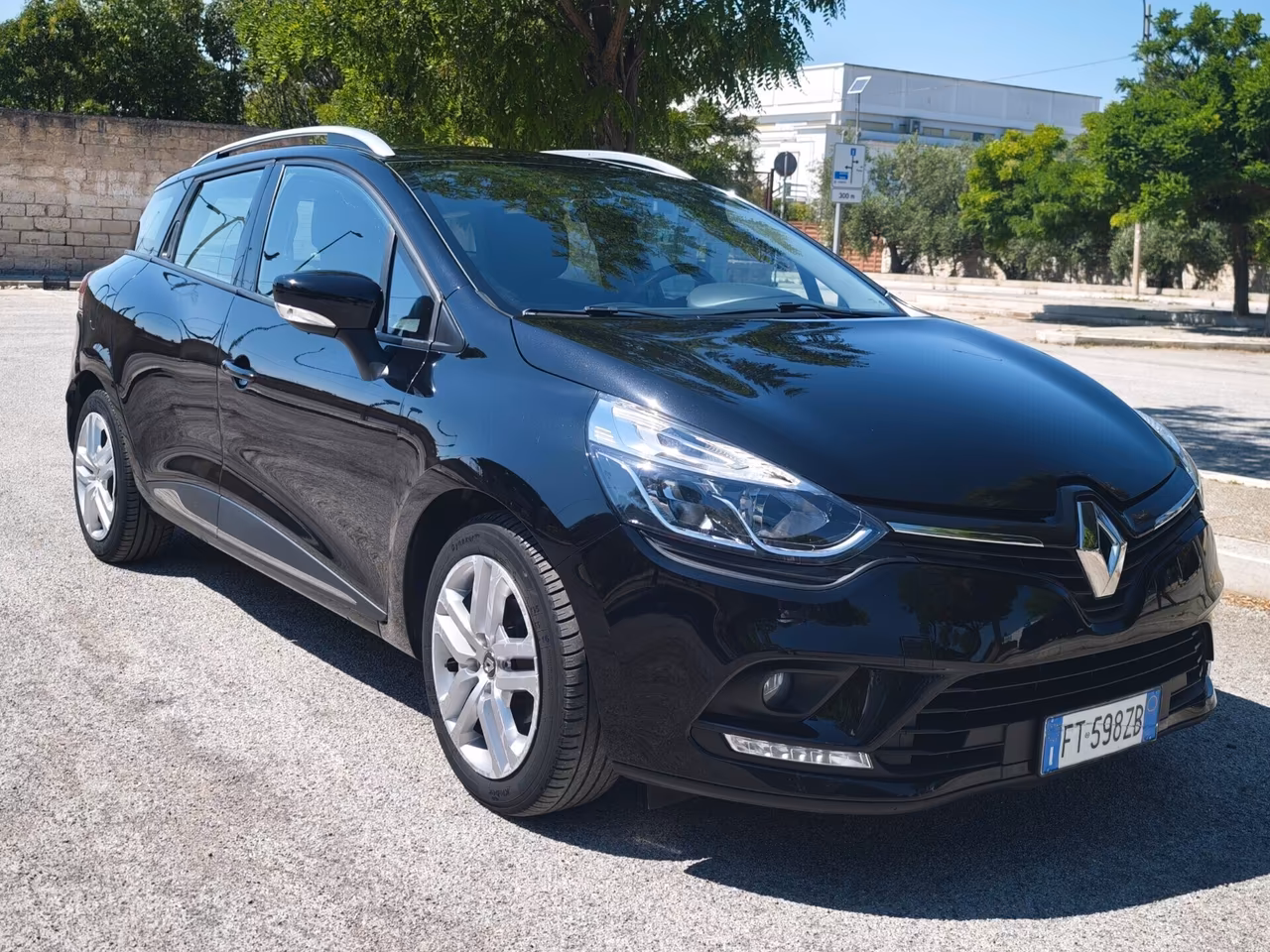 Renault Clio Sporter 1.5 dCi 90 CV Moschino Zen