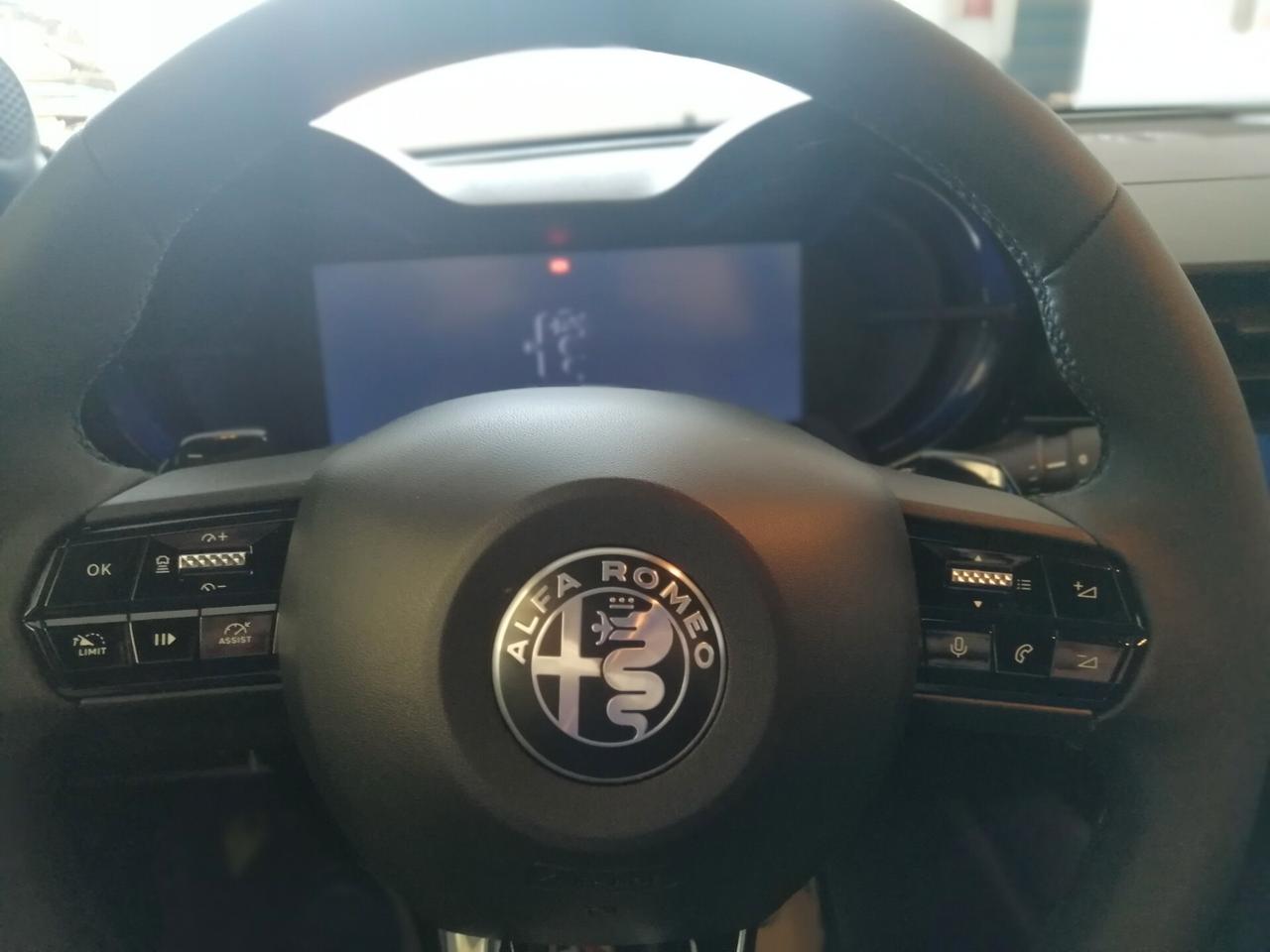 Alfa Romeo Junior 1.2 136 CV Hybrid eDCT6