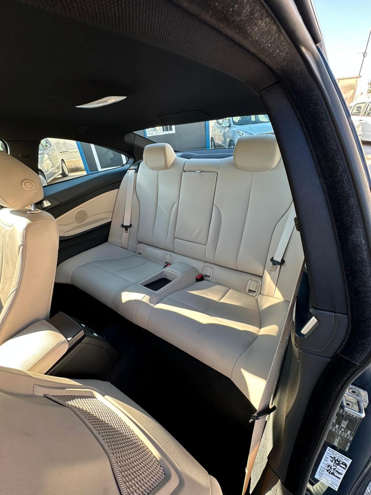 Bmw 430 430dA Coupé Advantage