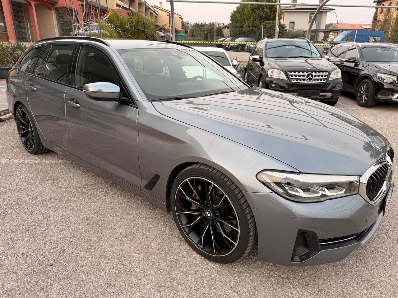 Bmw 530 530d 48V xDrive Touring Business