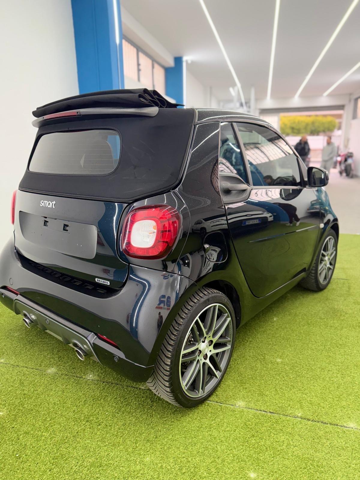 Smart ForTwo BRABUS 0.9 Turbo twinamic cabrio