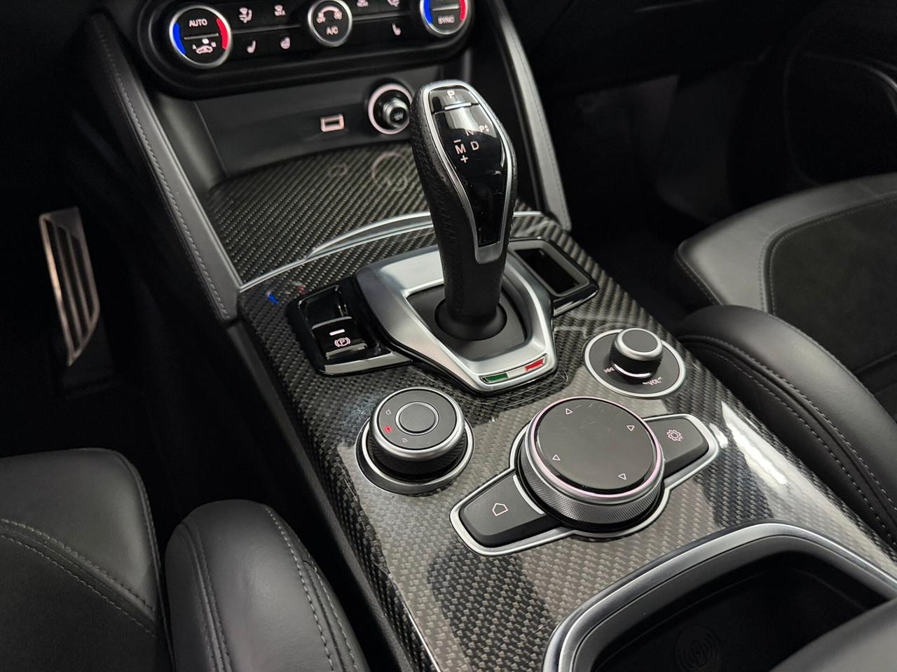 Alfa Romeo Stelvio 2.2 TD 210 CV VELOCE Ti DISTRIBUZIONE OK CARBONIO