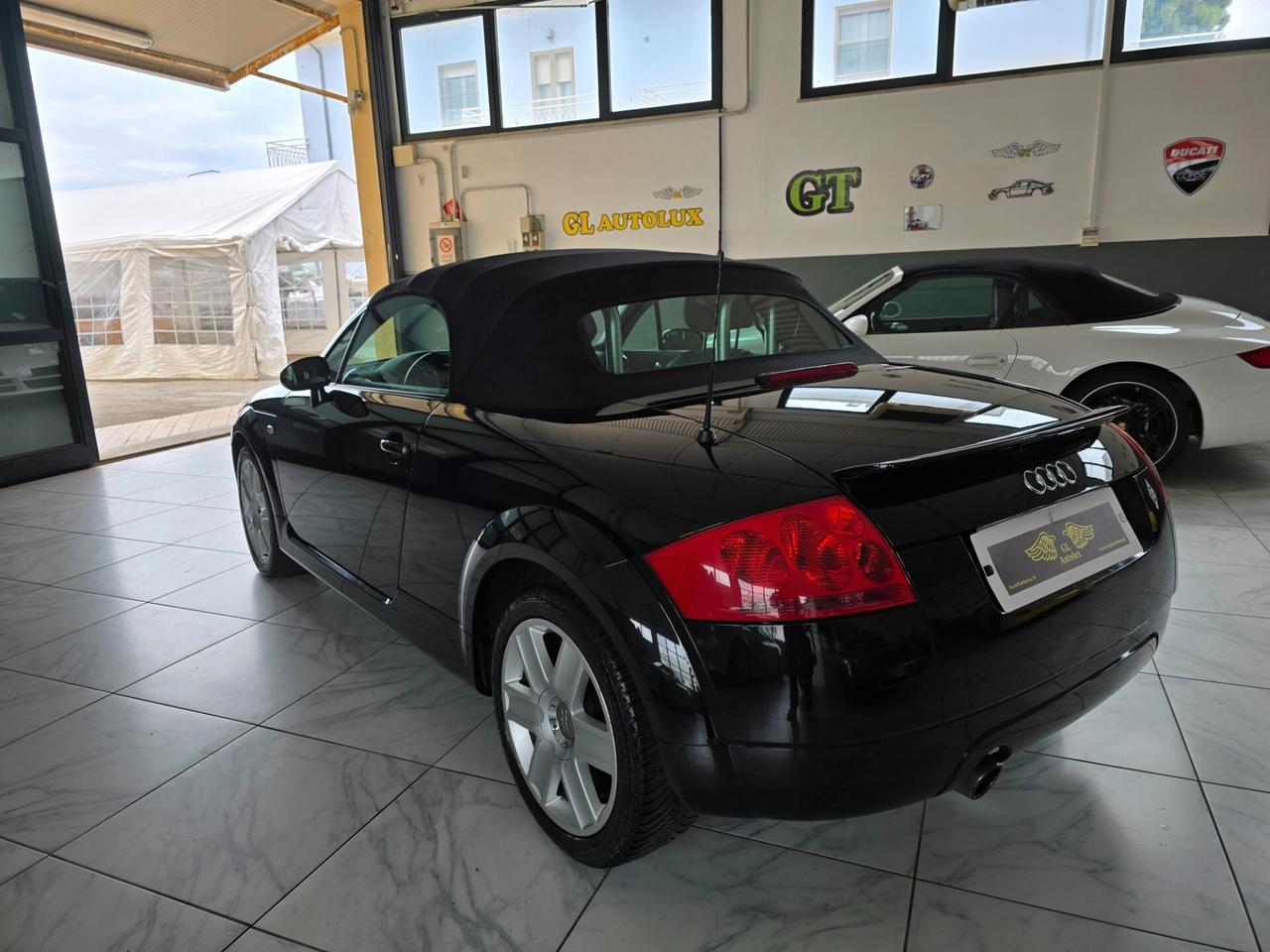 Audi TT Roadster 1.8 T 20V 179 CV cat