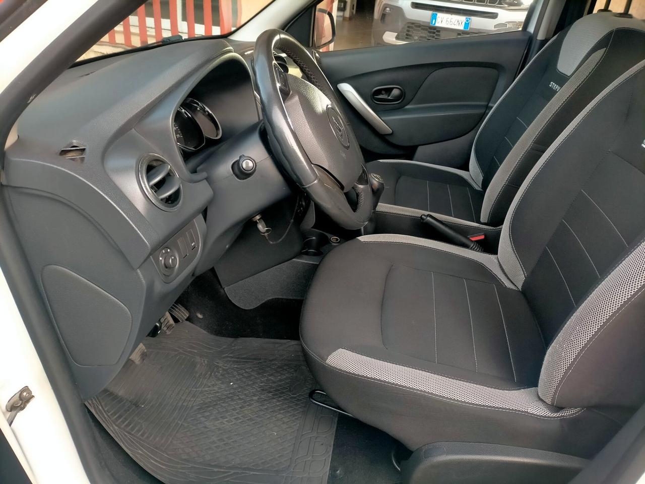 Dacia Sandero Stepway 1.5 dCi 8V 90CV Start&Stop