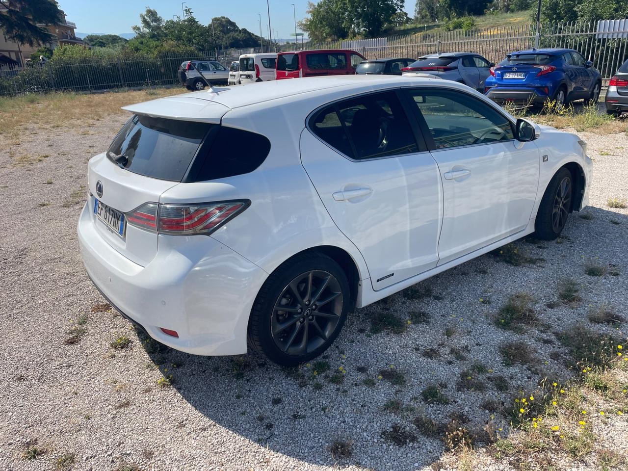 Lexus CT 200h F SPORT HYBRID AUTOMATICA