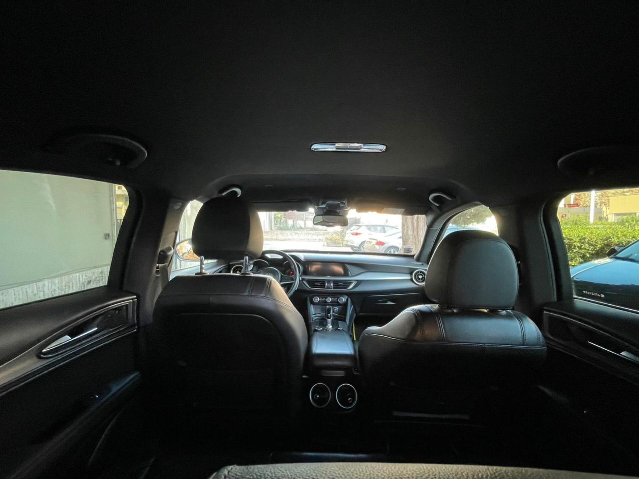 Alfa Romeo Stelvio 2.2 Turbodiesel 180 CV AT8 RWD Super