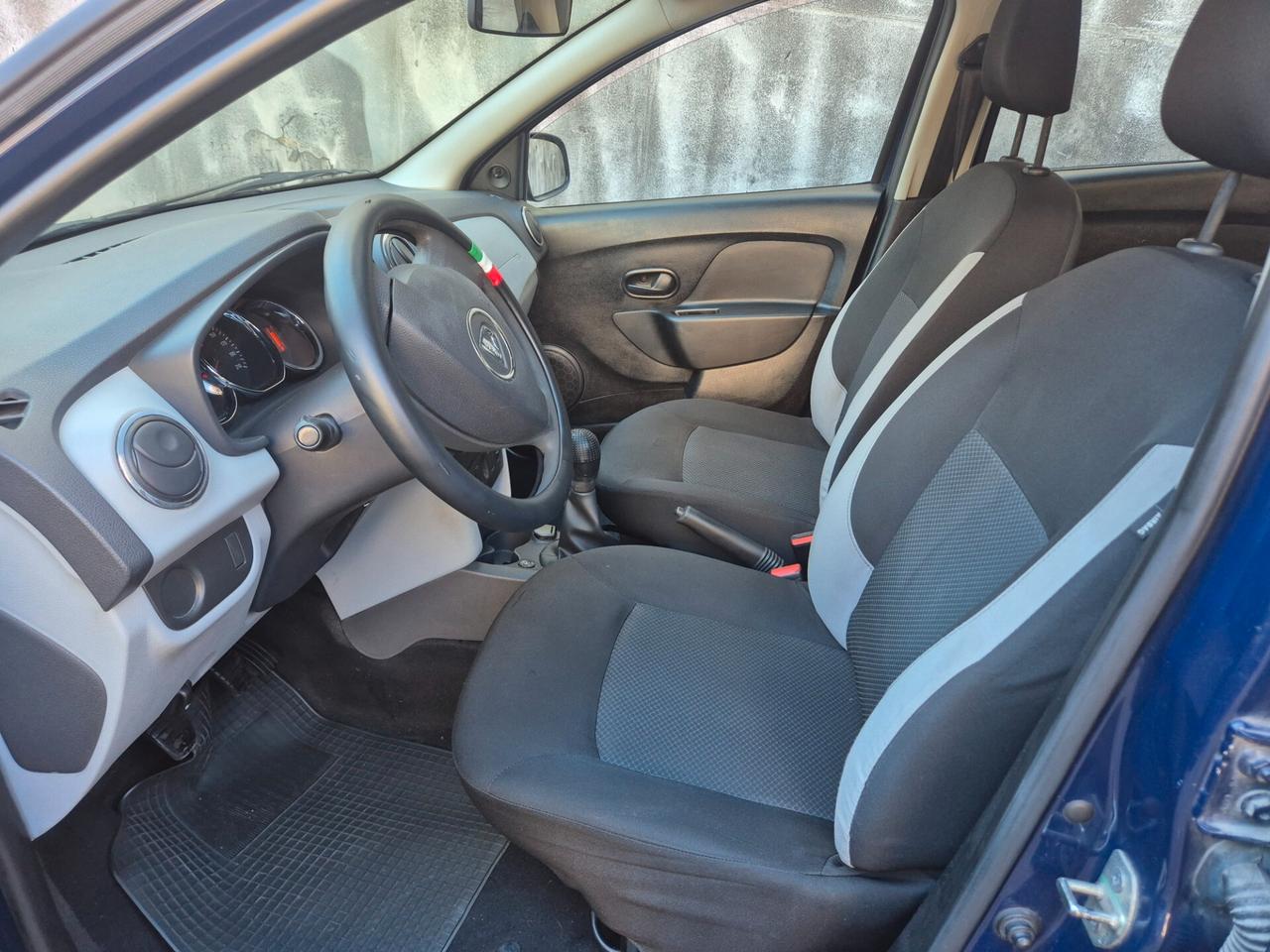 DACIA SANDERO 1.1 GPL NUOVISSIMA E FULL 2015