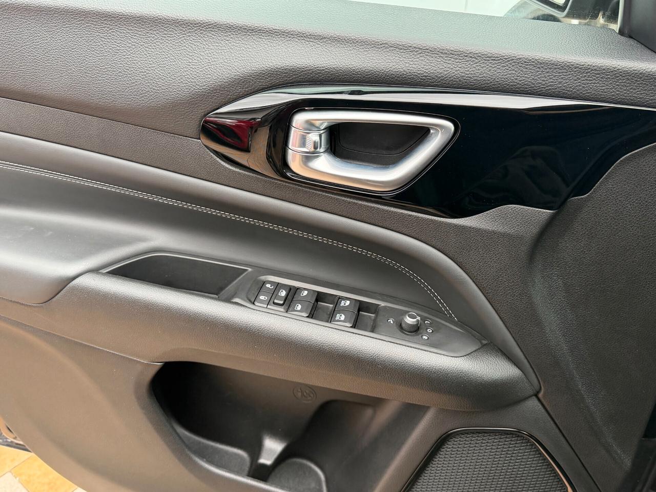 Jeep Compass 2WD 1.6 M.JET 130 cv. LIMITED