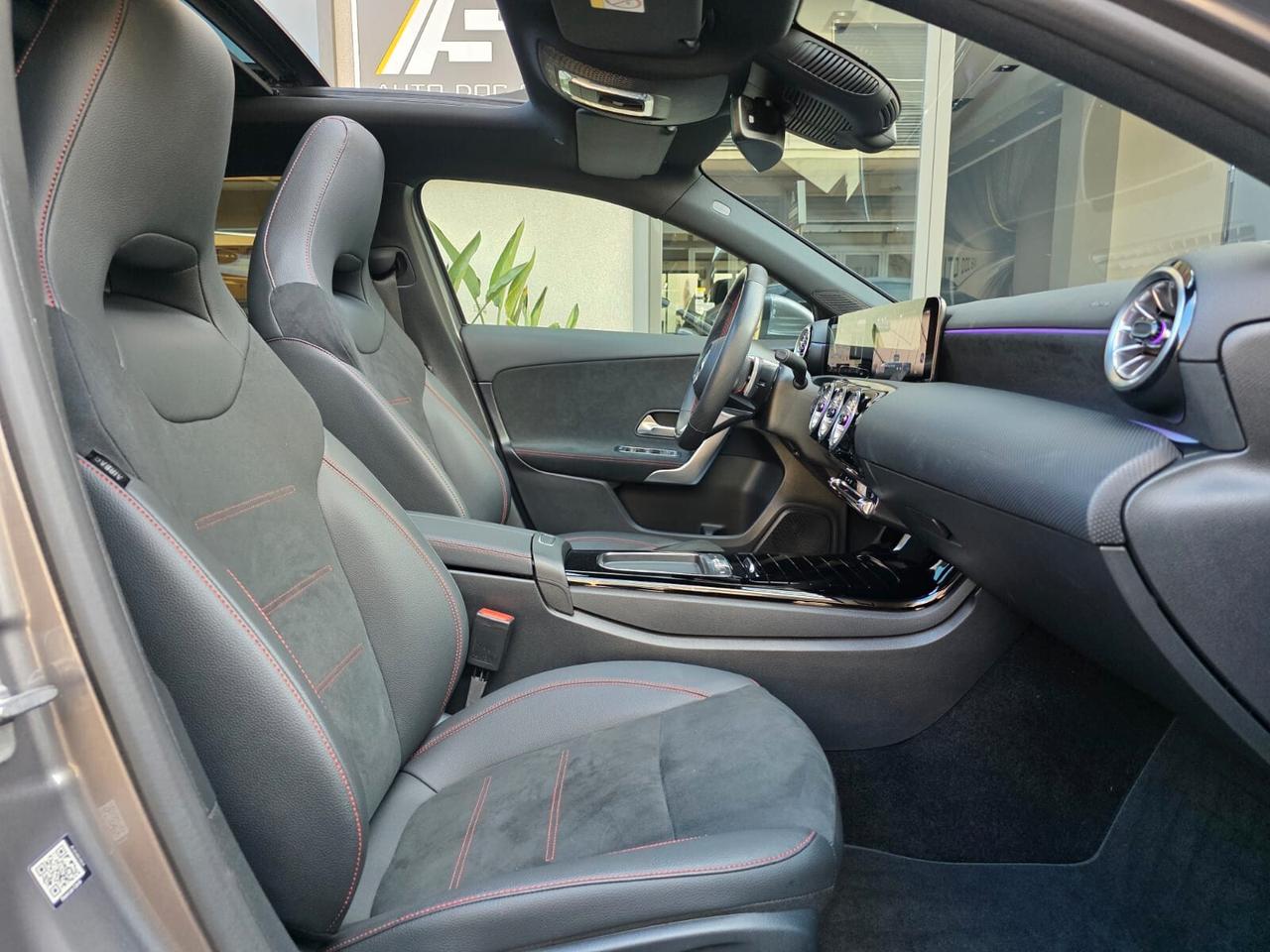 Mercedes A 180 d 1950 cc AMG/Premium/Tetto/Luci Ambiente...