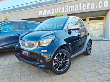 Smart ForTwo 1000 62 kW coupé passion