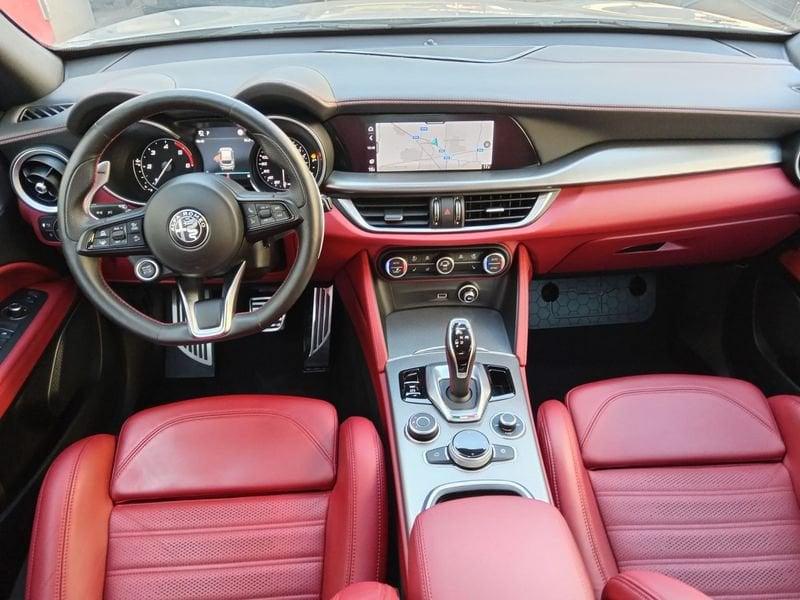 Alfa Romeo Stelvio 2.2 Turbo Diesel 210CV Veloce AT8 Q4