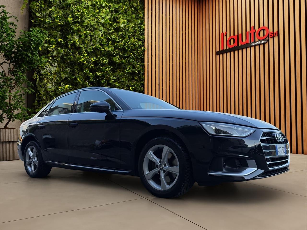 Audi A4 35 TDI/163 CV S tronic Business Advanced