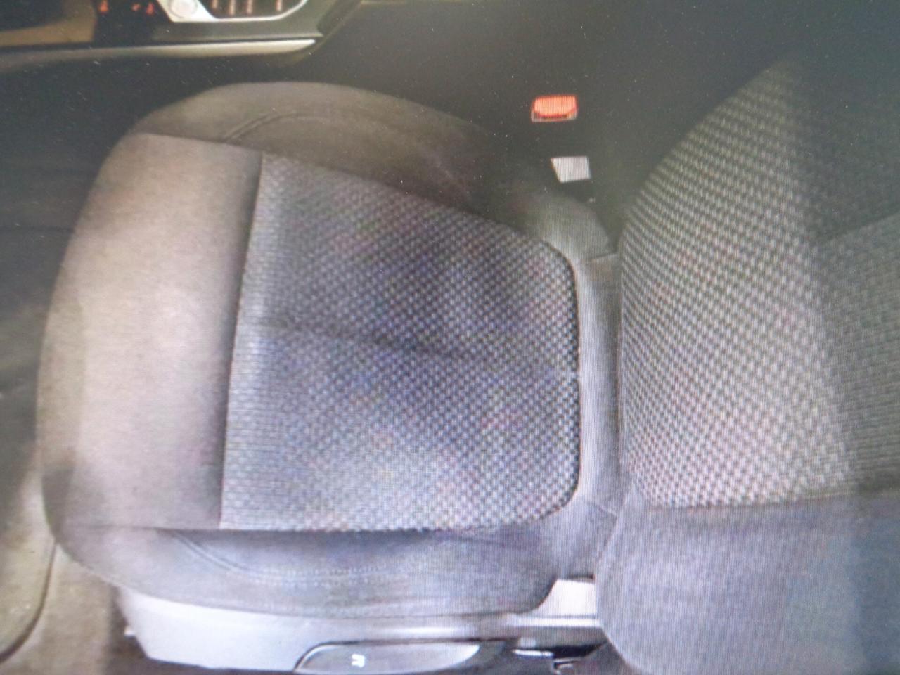 Bmw 118 118d 5p. Business Advantage