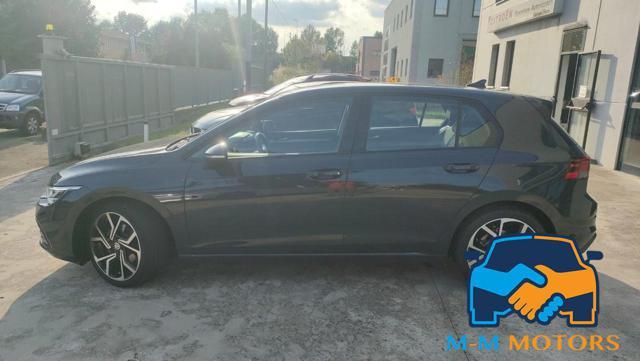 VOLKSWAGEN Golf 1.0 eTSI EVO DSG Life Hybrid