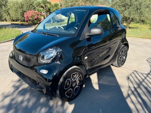 Smart ForTwo 1000 52 kW coupé passion