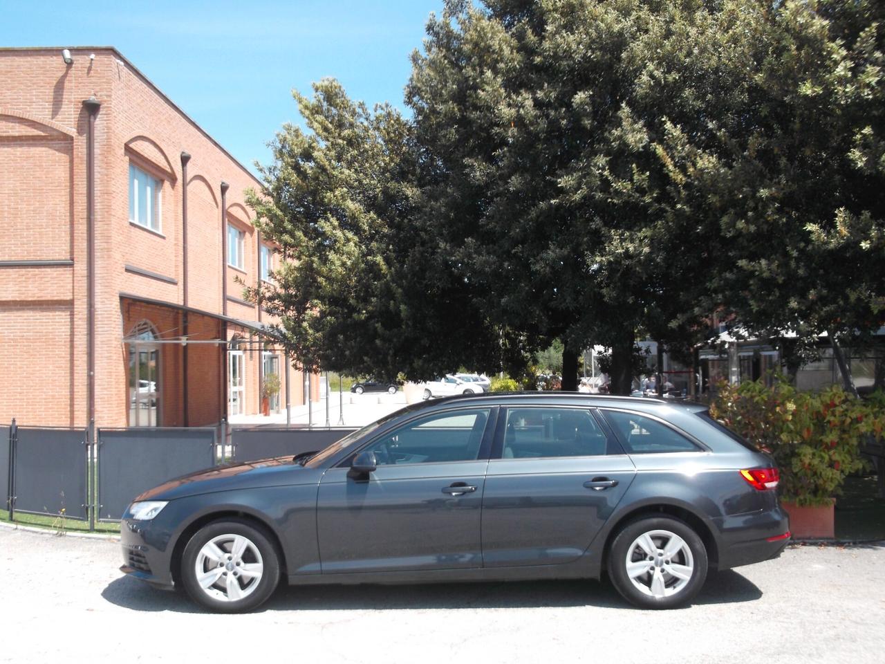 Audi A4 Avant 2.0 TDI 150 CV 2018