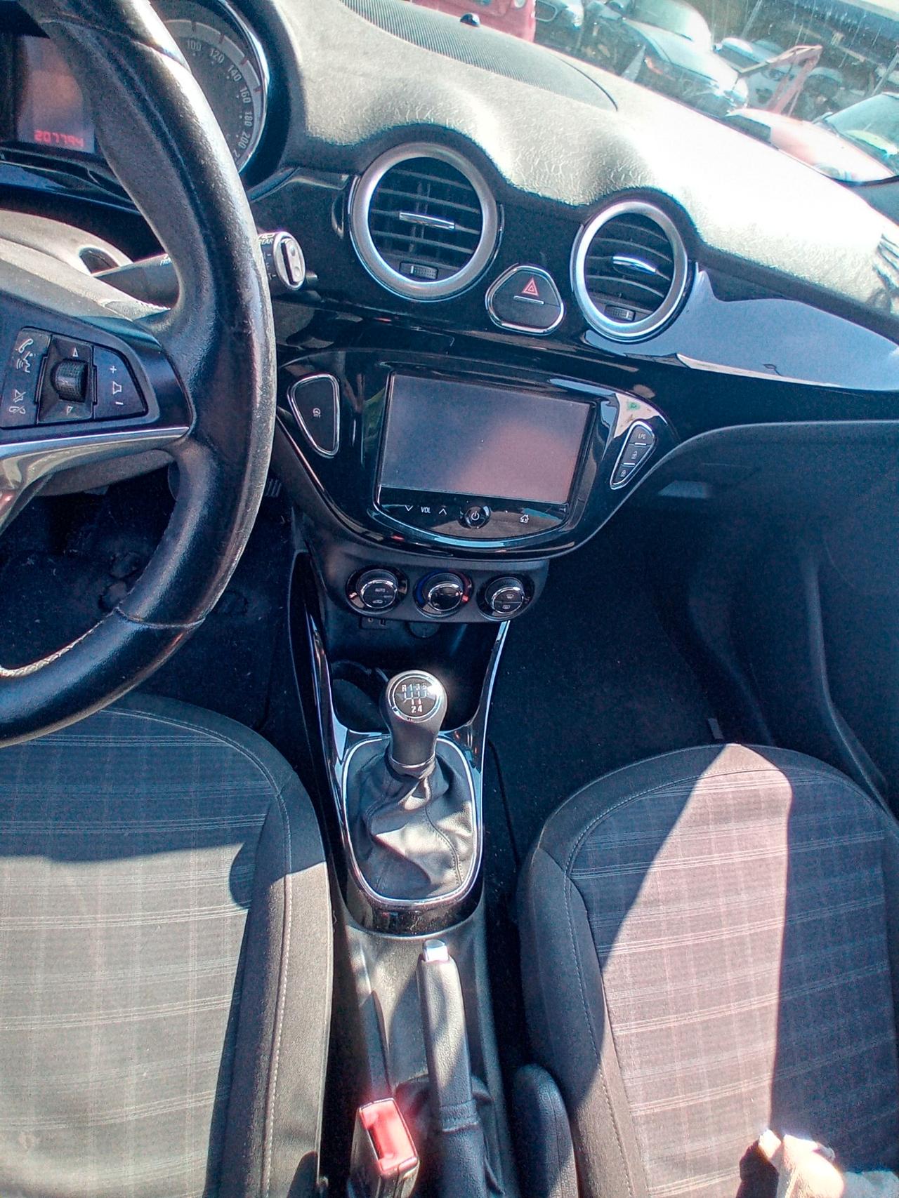 Opel Adam 1.4 87 CV GPL Finanzio