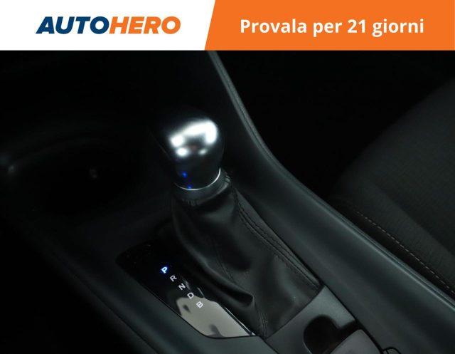 TOYOTA C-HR 1.8 Hybrid E-CVT Business